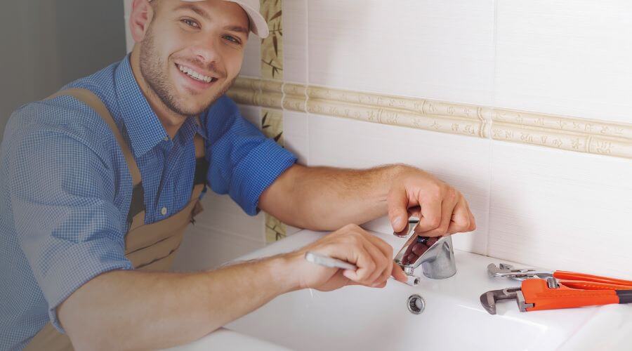 Expert burst pipe repair services in Itmann, WV